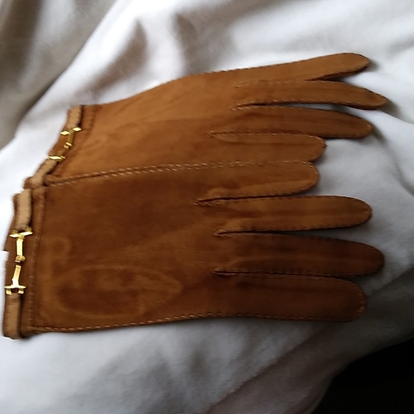 GUCCI TWO TONE SUEDE LEATHER GLOVES NWOT - Picture 2 of 9